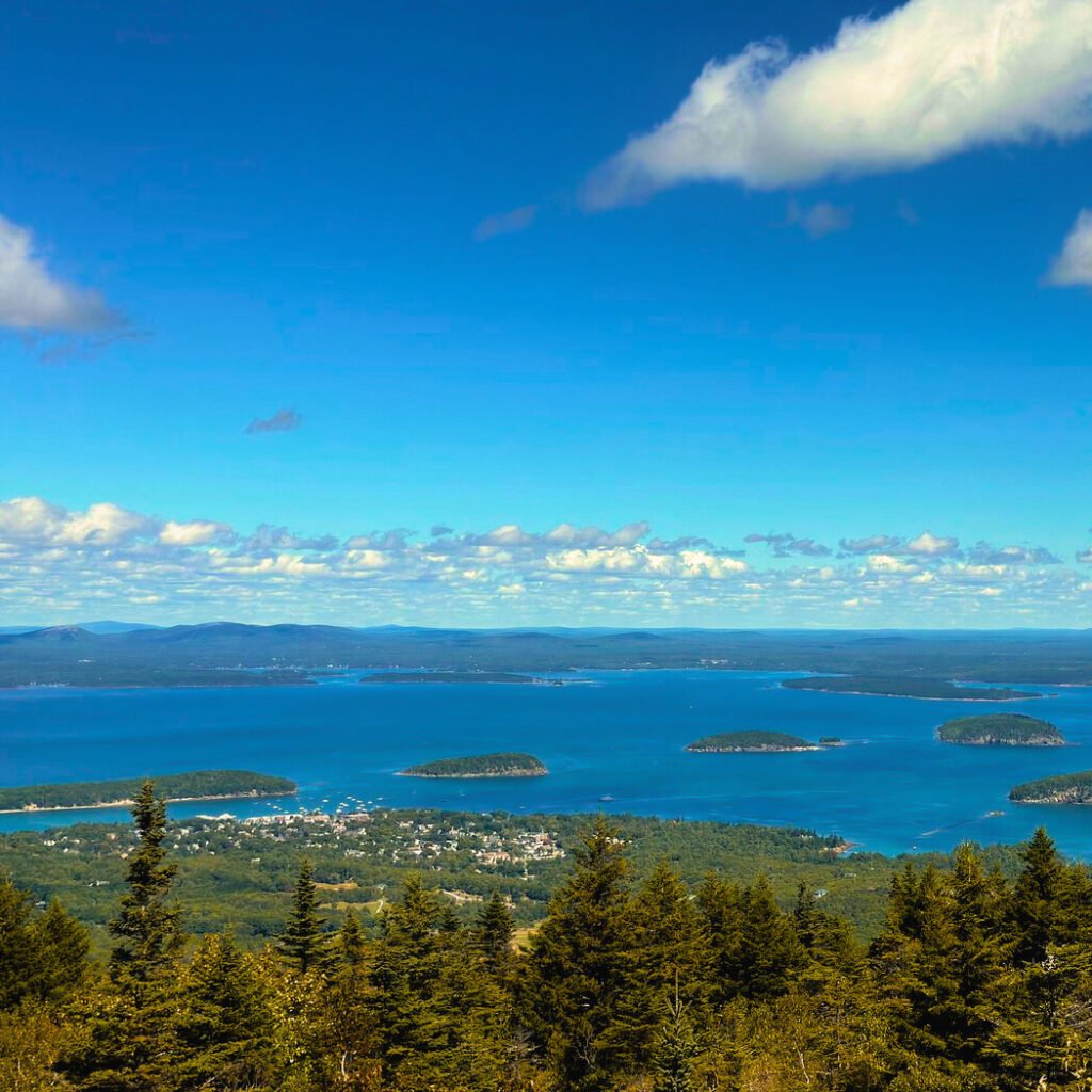 Downeast & Acadia Maine Travel Guide